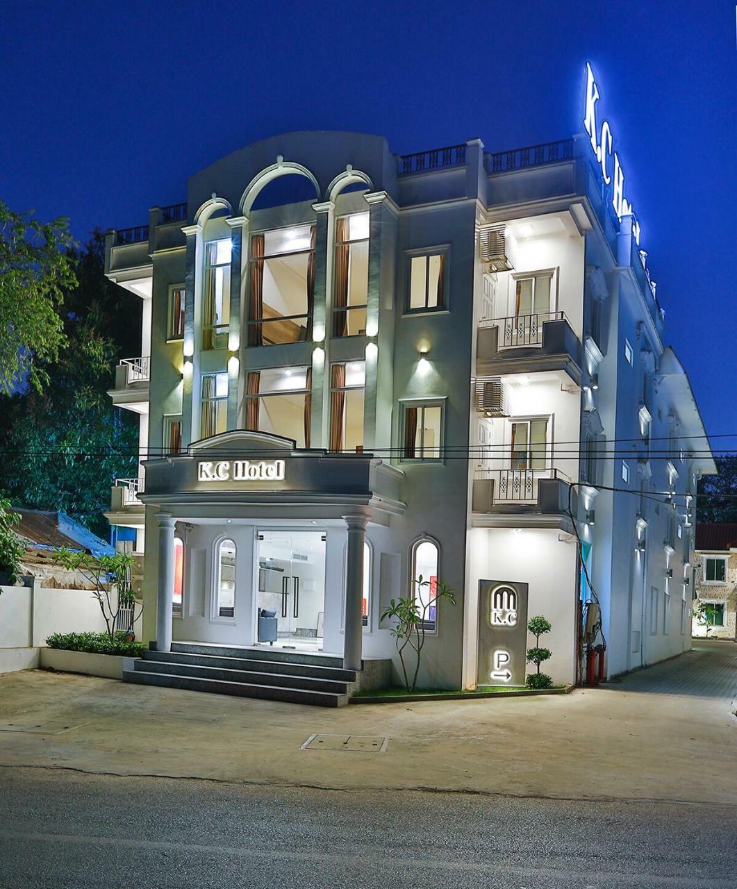 K.C Hotel Yangon Luaran gambar