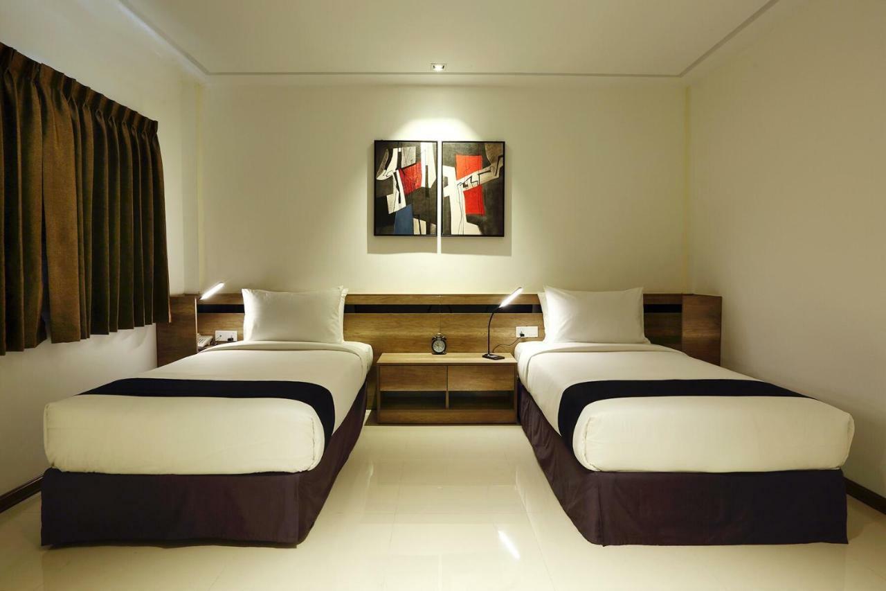 K.C Hotel Yangon Luaran gambar