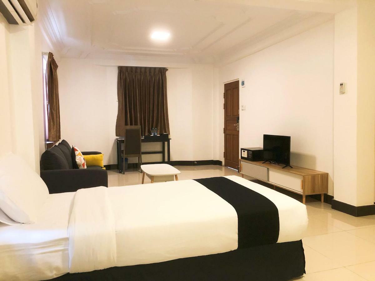 K.C Hotel Yangon Luaran gambar